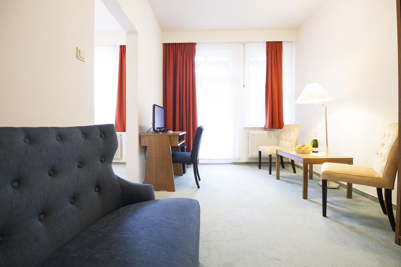 Hotel Sieben Linden Lauterbach  Bagian luar foto